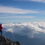 What is altitude sickness symptoms and how to prevent it